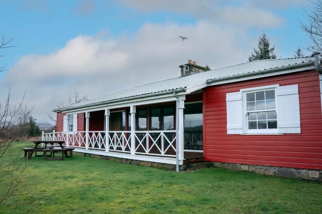 Featured Image for The Red Lodge